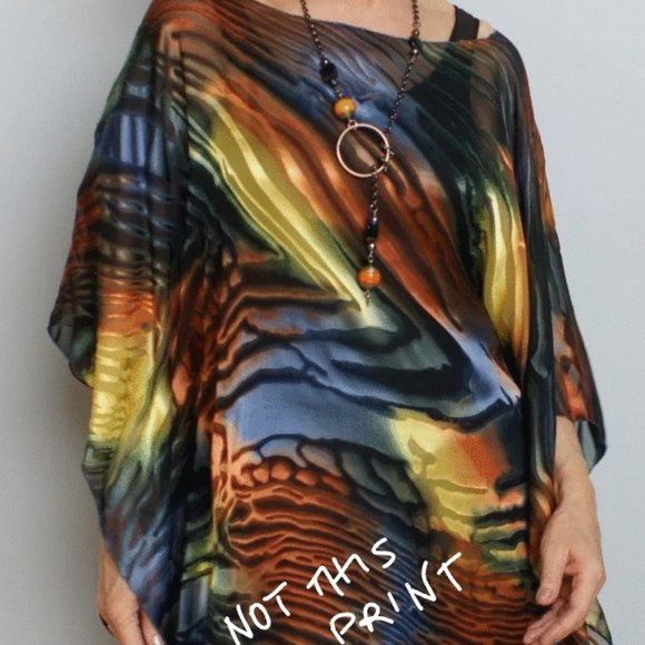 Tunic, Original Art to Wear by Marianne Greaves - Picture 6 of 7